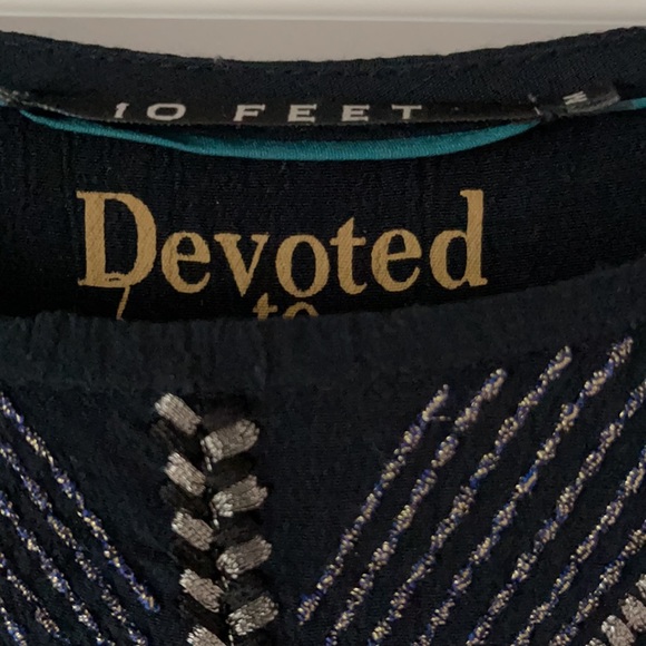 10 Feet Black Blouse - Picture 3 of 4